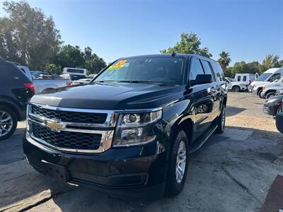 2020 Chevrolet Suburban LT   - Photo 6 - Riverside, CA 92508