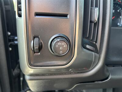 2018 Chevrolet Silverado 1500 LT   - Photo 11 - Riverside, CA 92508