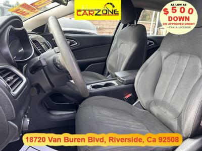 2016 Chrysler 200 Limited   - Photo 14 - Riverside, CA 92508