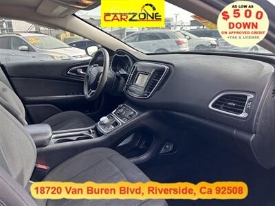 2016 Chrysler 200 Limited   - Photo 29 - Riverside, CA 92508