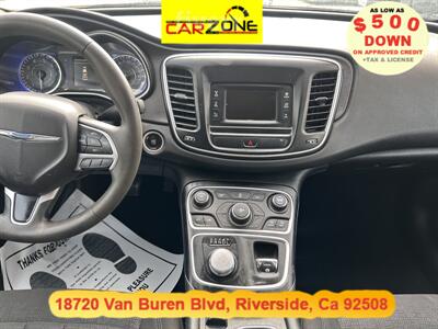 2016 Chrysler 200 Limited   - Photo 22 - Riverside, CA 92508