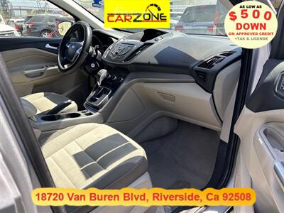 2013 Ford Escape SE   - Photo 25 - Riverside, CA 92508