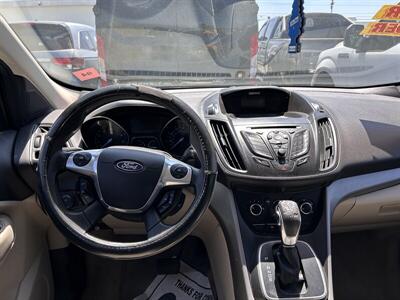 2013 Ford Escape SE   - Photo 25 - Riverside, CA 92508