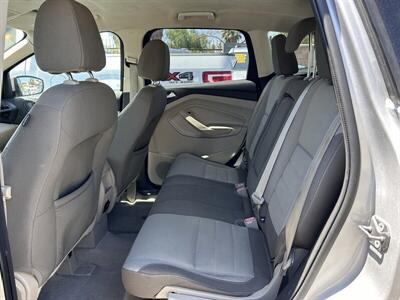 2013 Ford Escape SE   - Photo 19 - Riverside, CA 92508