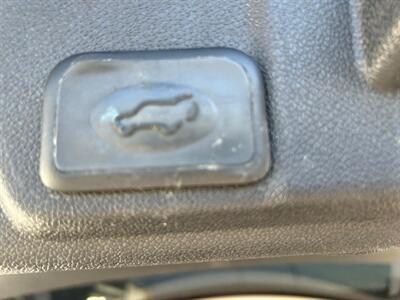 2016 Chevrolet Traverse LTZ   - Photo 15 - Riverside, CA 92508