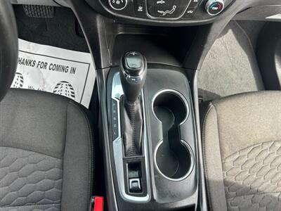 2020 Chevrolet Equinox LT   - Photo 19 - Riverside, CA 92508