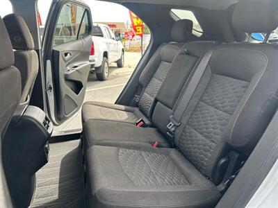 2020 Chevrolet Equinox LT   - Photo 16 - Riverside, CA 92508