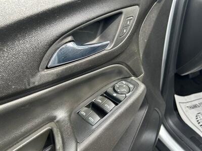 2020 Chevrolet Equinox LT   - Photo 43 - Riverside, CA 92508