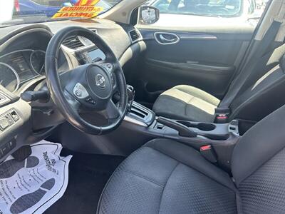 2019 Nissan Sentra SR   - Photo 48 - Riverside, CA 92508