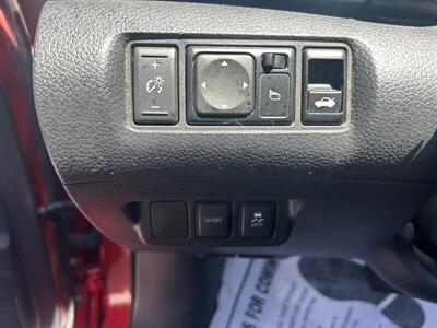 2019 Nissan Sentra SR   - Photo 51 - Riverside, CA 92508