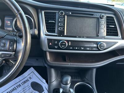 2018 Toyota Highlander LE Plus - Photo 71 - Riverside, CA 92508