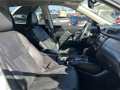 2020 Nissan Rogue SL   - Photo 28 - Riverside, CA 92508