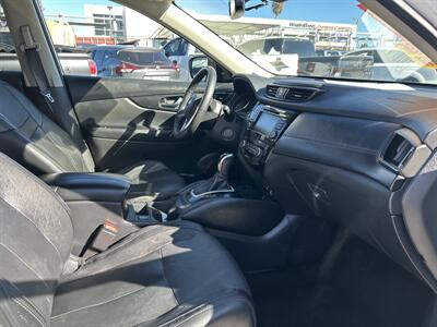 2020 Nissan Rogue SL   - Photo 30 - Riverside, CA 92508
