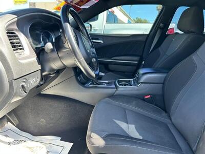 2022 Dodge Charger SXT   - Photo 35 - Riverside, CA 92508