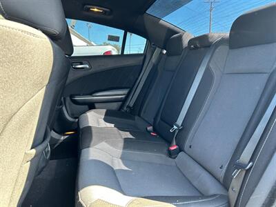 2022 Dodge Charger SXT   - Photo 14 - Riverside, CA 92508