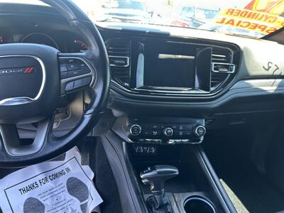 2021 Dodge Durango SXT   - Photo 19 - Riverside, CA 92508