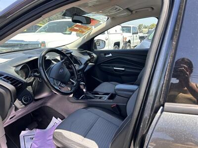 2018 Ford Escape SE   - Photo 57 - Riverside, CA 92508