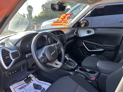 2023 Kia Soul LX   - Photo 34 - Riverside, CA 92508
