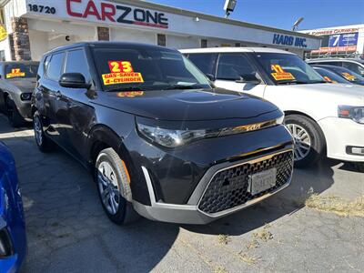 2023 Kia Soul LX   - Photo 5 - Riverside, CA 92508