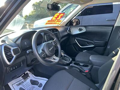2023 Kia Soul LX   - Photo 35 - Riverside, CA 92508
