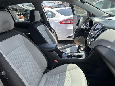 2019 Chevrolet Equinox LS   - Photo 71 - Riverside, CA 92508