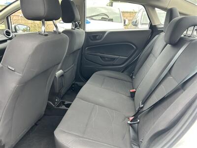 2018 Ford Fiesta SE   - Photo 34 - Riverside, CA 92508