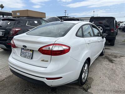 2018 Ford Fiesta SE   - Photo 26 - Riverside, CA 92508
