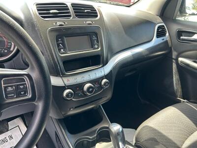 2017 Dodge Journey SXT   - Photo 20 - Riverside, CA 92508