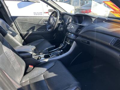 2017 Honda Accord Sport Special Edition   - Photo 11 - Riverside, CA 92508