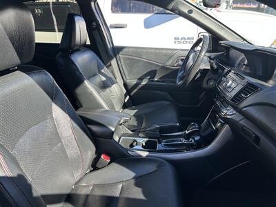 2017 Honda Accord Sport Special Edition   - Photo 13 - Riverside, CA 92508