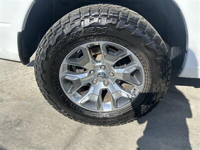 2019 RAM 1500 Classic SLT   - Photo 11 - Riverside, CA 92508