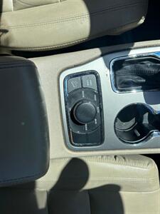 2016 Jeep Grand Cherokee Limited   - Photo 13 - Riverside, CA 92508