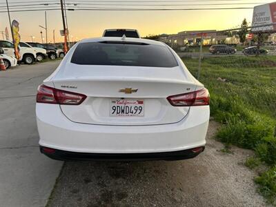 2021 Chevrolet Malibu LT   - Photo 34 - Riverside, CA 92508