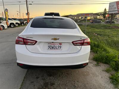 2021 Chevrolet Malibu LT   - Photo 4 - Riverside, CA 92508