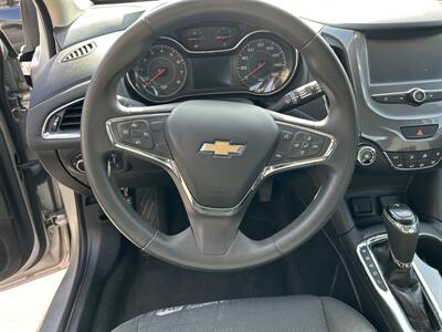 2018 Chevrolet Cruze LT Auto   - Photo 19 - Riverside, CA 92508