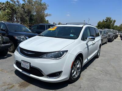 2018 Chrysler Pacifica Limited - Photo 6 - Riverside, CA 92508