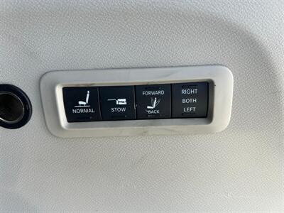 2018 Chrysler Pacifica Limited   - Photo 54 - Riverside, CA 92508