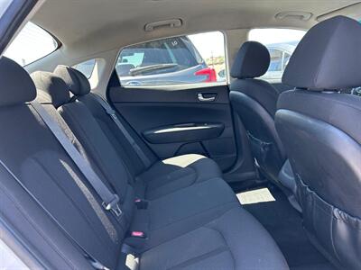2018 Kia Optima LX - Photo 16 - Riverside, CA 92508