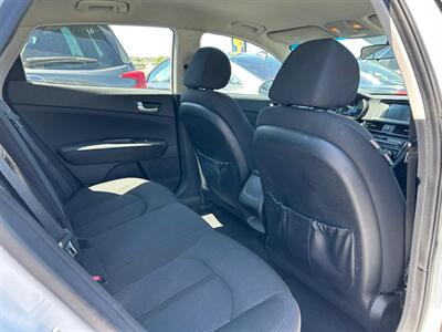 2018 Kia Optima LX - Photo 17 - Riverside, CA 92508