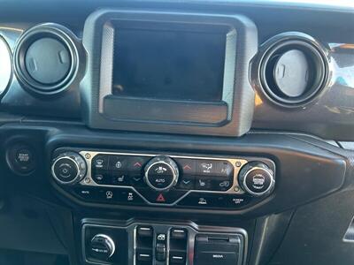 2021 Jeep Wrangler Sport Altitude   - Photo 39 - Riverside, CA 92508