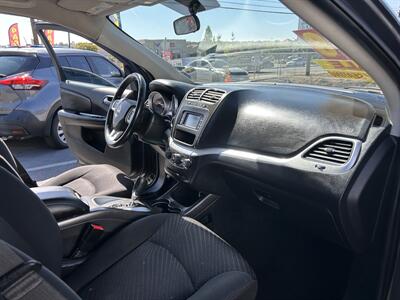 2018 Dodge Journey SE   - Photo 33 - Riverside, CA 92508