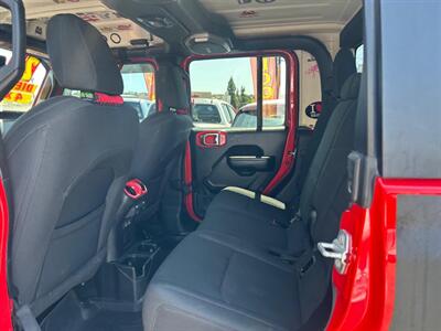 2022 Jeep Gladiator Sport   - Photo 24 - Riverside, CA 92508