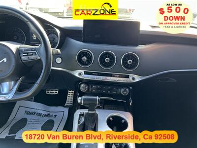 2022 Kia Stinger GT1   - Photo 16 - Riverside, CA 92508