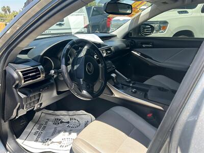 2016 Lexus IS 200t - Photo 14 - Riverside, CA 92508