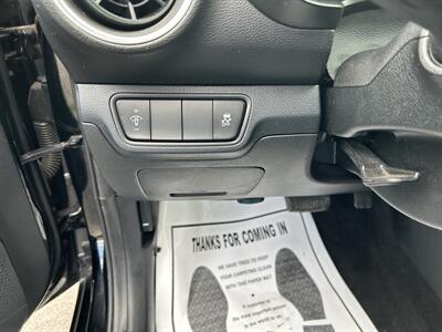 2023 Kia Forte LXS   - Photo 13 - Riverside, CA 92508