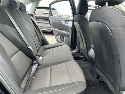 2023 Kia Forte LXS   - Photo 16 - Riverside, CA 92508