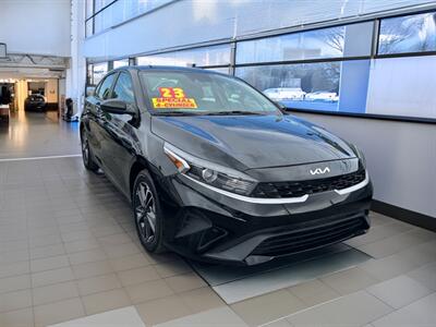 2023 Kia Forte LXS   - Photo 1 - Riverside, CA 92508