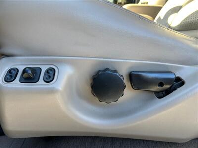 2001 Ford F-250 Lariat - Photo 7 - Riverside, CA 92508