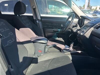 2013 Kia Soul +   - Photo 12 - Riverside, CA 92508