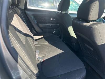 2013 Kia Soul +   - Photo 18 - Riverside, CA 92508